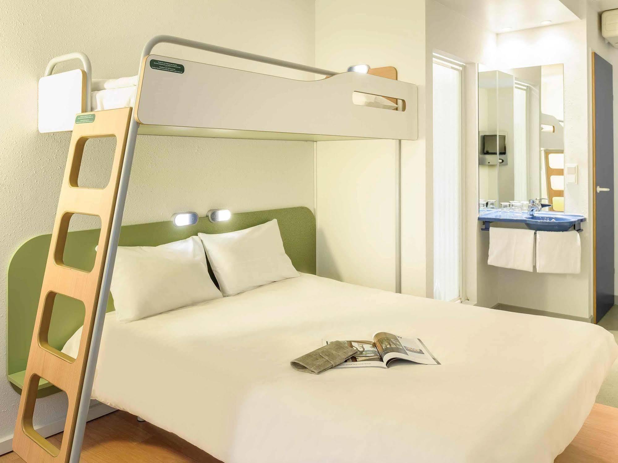 Ibis Budget Wien Sankt Marx Экстерьер фото